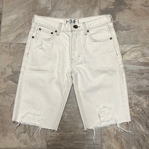 Free people beige tan color above-the-knee hem short women’s size 24